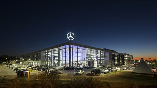 AUTOHAUSS MERCEDES, Frankfurt am Main